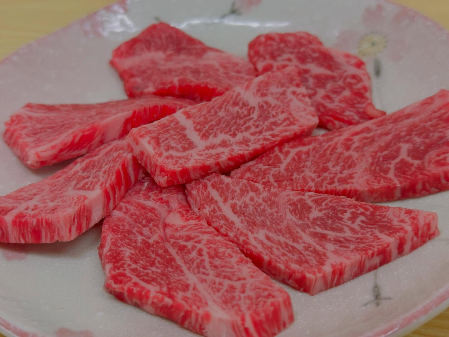 程よい脂身が味わえる脇田屋のロース